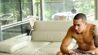 Banged by force, this chab destroys her clothes