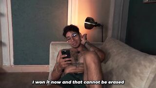 Slim stepsister enjoys it when her stepbrother inadvertently shows her his dick.