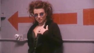 Hawt MILF Gets Pounded in the Locker Room
