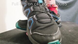 LittleShoes - Salomon POV Schlong Crush Preview Size 34