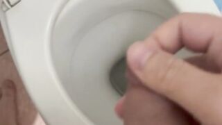 I'm peeing on you, open your mouth