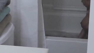Kat Dior