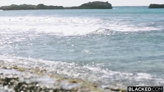 Blacked This hottie Woke up Early so Her Boyfriend Wouldnt Notice She Was Gone