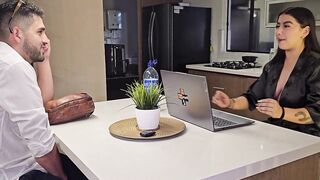 Big-bootied stepmother gets double penetration for the first time - Emily Fox