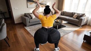big booty in black jeans, she has a huge butt