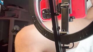 Canadian - Silence shattered by violent jerking