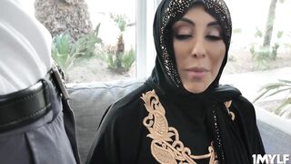 Rion King fills Kylies MILF snatch up with a hot creampie (Kylie Kingston)