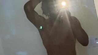 I love dem Skinny Thick Ghetto Hoes