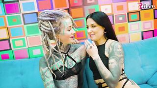 Rock and Hippie Hottie Love Gettiing Anal Screw and Facial Cumshots