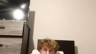 Travis playing with himself til he cums