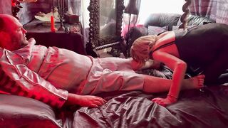 Part 2:- Lanista Bear introduces our new maid Jayne and test her sucking skills.