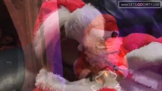 Hot gal rides a giant jock during christmas party