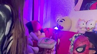 Delicious amateur sex with Spider Boy!! He fills my cunt with his cum! - Kloe the Marvel