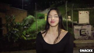 This dude Met Her On The Street