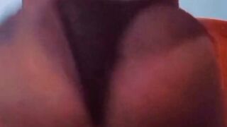MILF Nikkie's Booty Shake
