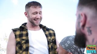 TRAILERTRASHBOYS Officer Brogan Deepthroats Troy Daniels Before Bottoming