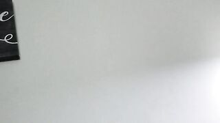 BIG DONG FILLS TIGHT SPACES, NO LENIENCE, JUST PUSSY SQUIRT AND CUM SPLASH