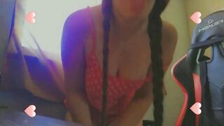 Hawt student with pigtails showing her butt in a sexy constricted short jeans and then wearing a mini saia and masturbating