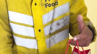 Ifood Delivery Driver Ate the Trans Woman's Ass