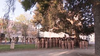 Spanish nude women in group at Valencia