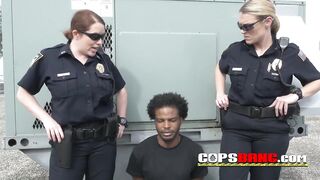 Criminal with an afro gets his big rod ridden by Officer Smith