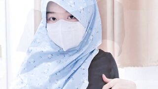 POV: Hijabi Gal Gym Booty Tease YOU Can't Resist