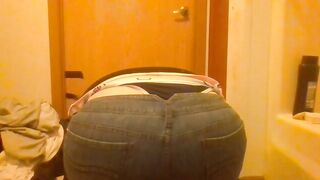 Shake That Big Ass Curvy