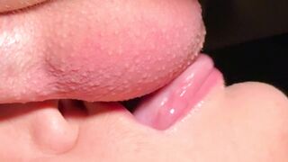 My hot roommate gives the oral-job-sex, palpitating CIM