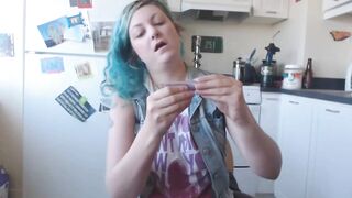 YouTube Haul with No Pants