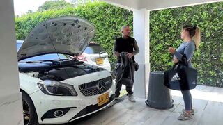 Car Wash Guy Can't Resist a Latina and Screws Her in the Car - LUSTHUB