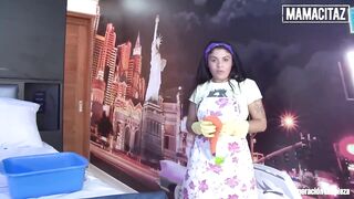 MAMACITAZ - Colombian Maid Twerks her Ass At Work On a BBC
