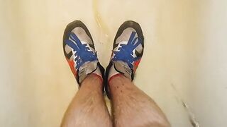 Void urine in my shorts & cum in voided urine socks