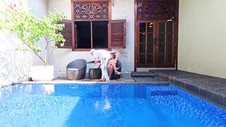 Sexual Passion Runs Great at the Outdoor Pool