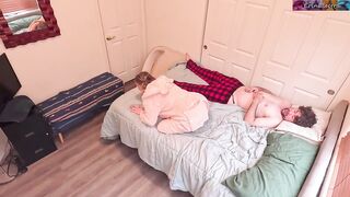 Stepsister shares a couch and wants you inside her
