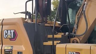 Gal and the giant Digger