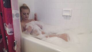 Amateur Teen Carnal Bubble Baths