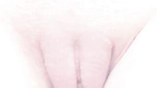 Petite Slim Gal Shower Bate. Cuming and Orgasms with Toothbrush, Sex-toy, Shower Head and Fingers!!