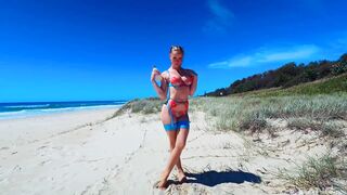 Scarlet Chase: Public Beach Screw Sesh - Wild Deepthroat & Squirting