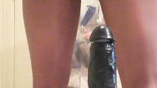 Juicy Pussy Sounds- Ebony Babe Masturbates Till She Creams and Squirts