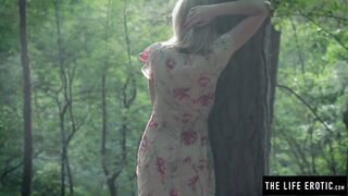 Slender gal screws herself hard in the forest