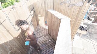 Get Bare- Heated Cum Kiss Outdoors