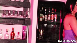 DaCada's has a sexy three-some at the bar