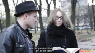18 Videoz - Alice Marshall - How to tempt a nerdy teen