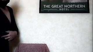 FOR HAIRY FANS: DAMN FINE AESTHETIC VIBRATOR MASTURBATION