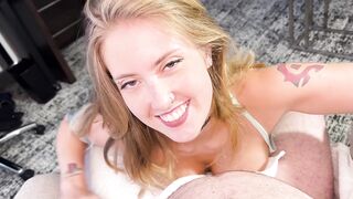 Big Ass Gamer Stripper Pornstar Electra Rayne Drains A Lucky Fan - Perfect Bush