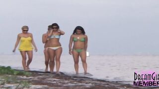 All Natural College Honeys Take Their Bikinis off