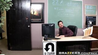 Big Titties at School - Samantha Saint Tommy Gunn - Distracting