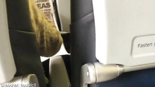 WANKING AND CUMMING ON THE PLANE (REAL PUBLIC)