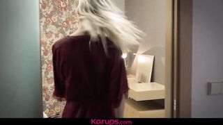 Karups - Mature Golden-haired Midge Mayor Fucks Laptop Repair Stud
