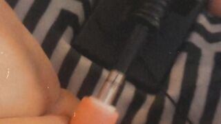 AMATEUR VAGINA SESSION DEMANDING HARD SCREW